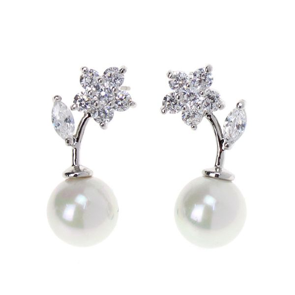 Earrings with crystal and mother of pearl