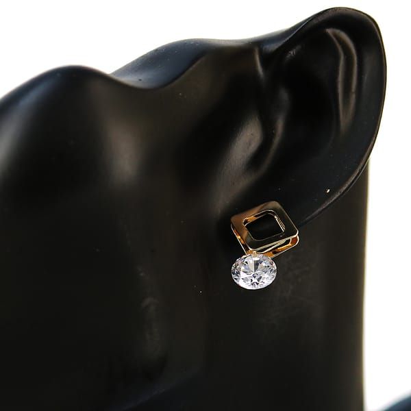 Earrings with jewel-cut crystal